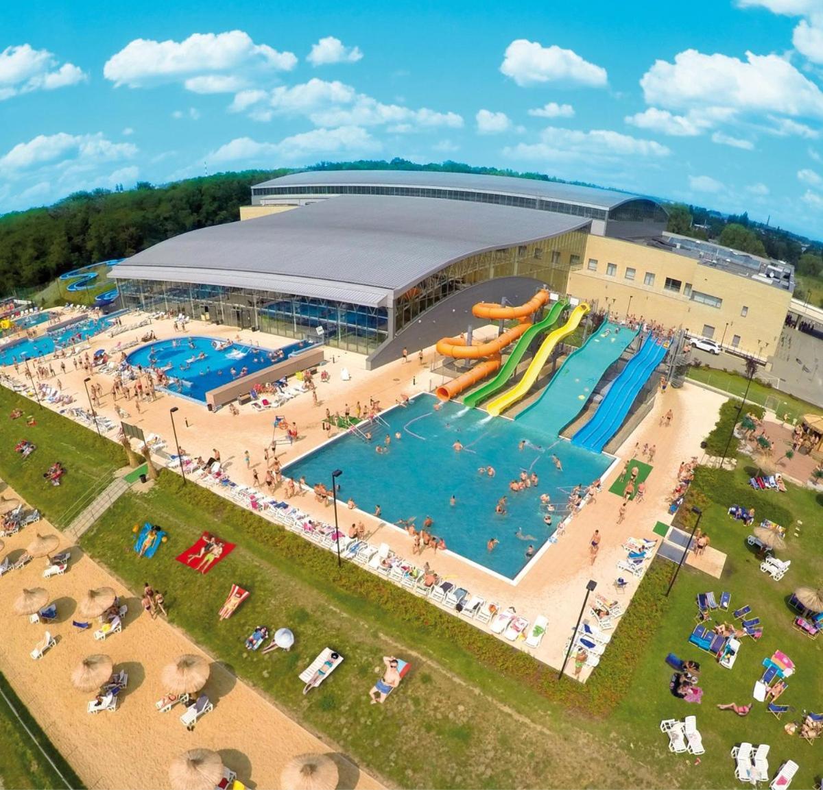 Апартаменти Chillout Polna - Parking Познань Екстер'єр фото